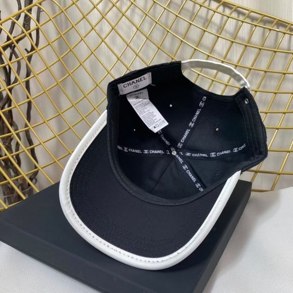 💎✨AUTHENTIC✨💎CHANEL hat - Picture 3 of 8